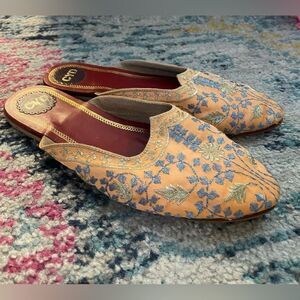 Anthropologie Cydney Mandel Peach Embroidered Mules Slides 8